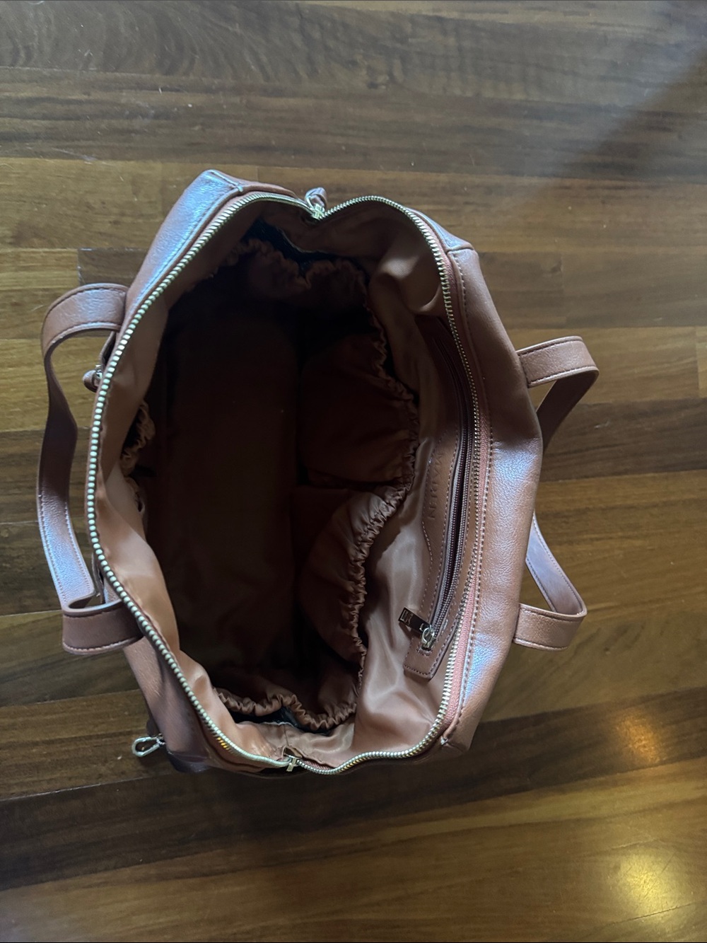 Māden Convertible Carryall Tote - Saddle - Picture 3 of 12